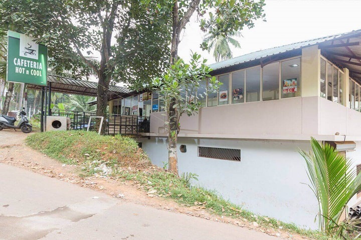 cafeteria